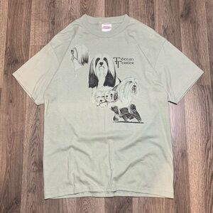 Vintage 2000s Tibetan Terrier Dog Portrait Shirt  
Men’s Size Medium